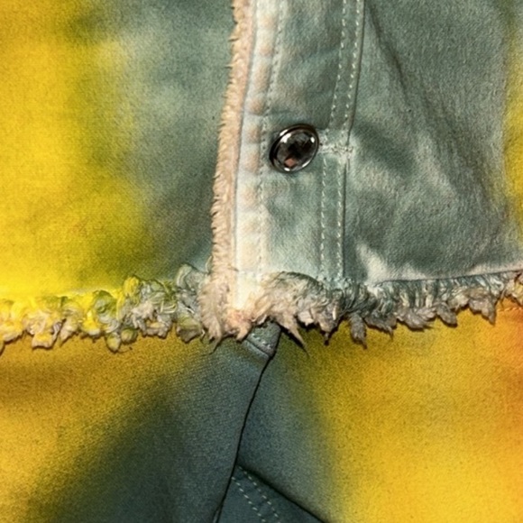 Glory Denim Trucker Jacket Tie Dye  sherpa lined fray hem  Size 3X  X Large - Picture 15 of 17